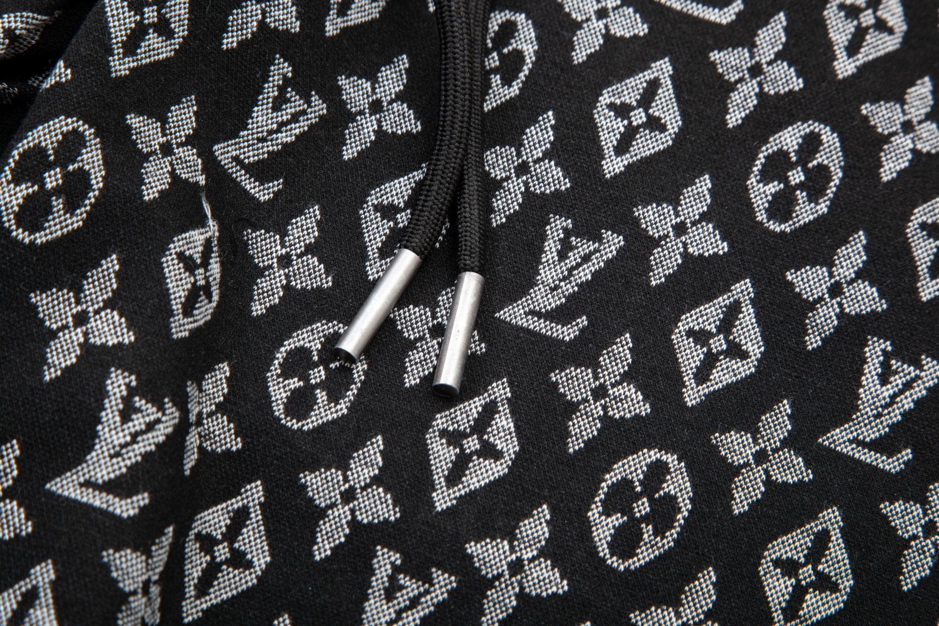 【LOUIS VUITTON 公式旗艦店】ルイヴィトン ショートパンツご好評に付き再入荷！