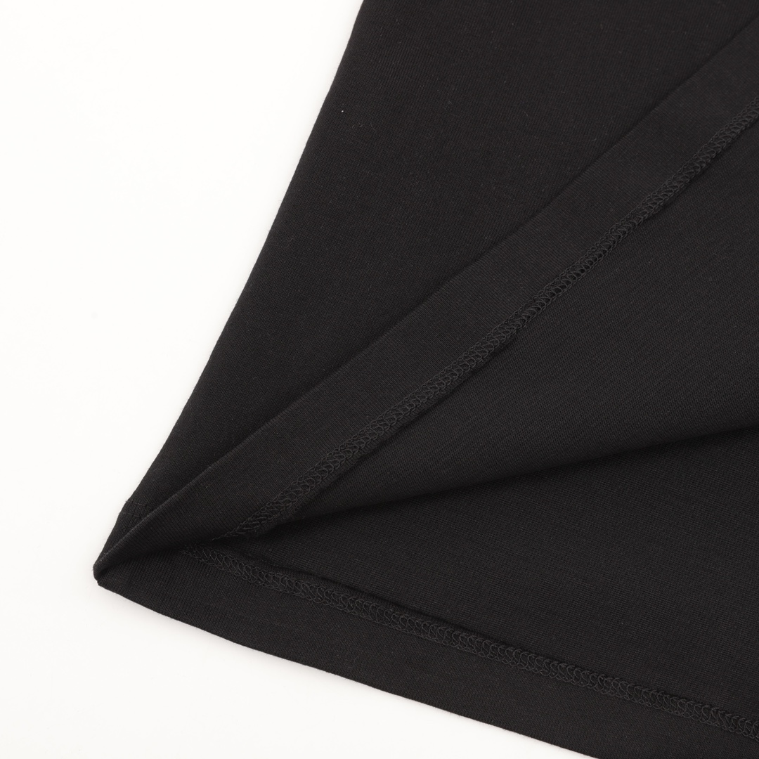 【BURBERRY  公式旗艦店】バーバリー Tシャツ ご好評に付き再入荷！