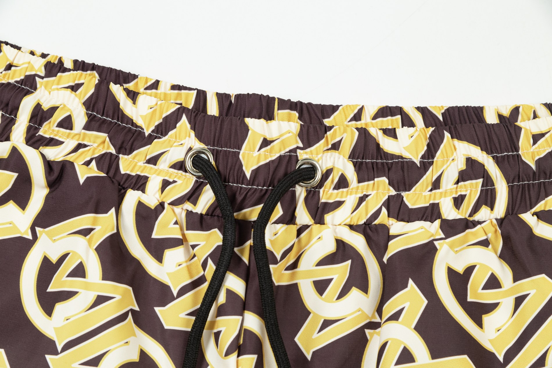 【LOUIS VUITTON  公式旗艦店】ルイヴィトン  ショートパンツ  ご好評に付き再入荷！