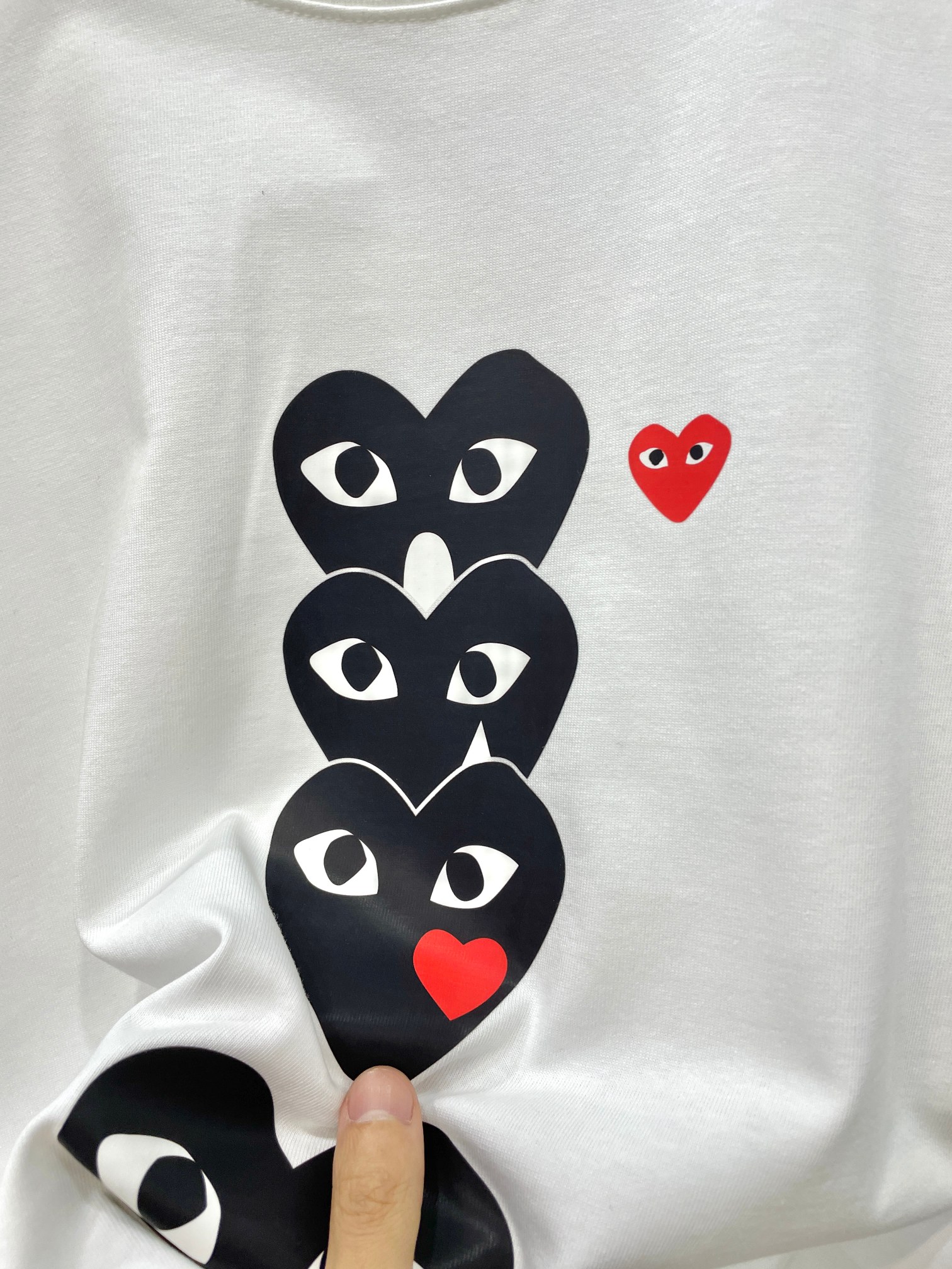 【COMME DES GARCONS PLAY 公式旗艦店】 コム デ ギャルソン プレイ   Tシャツご好評に付き再入荷！
