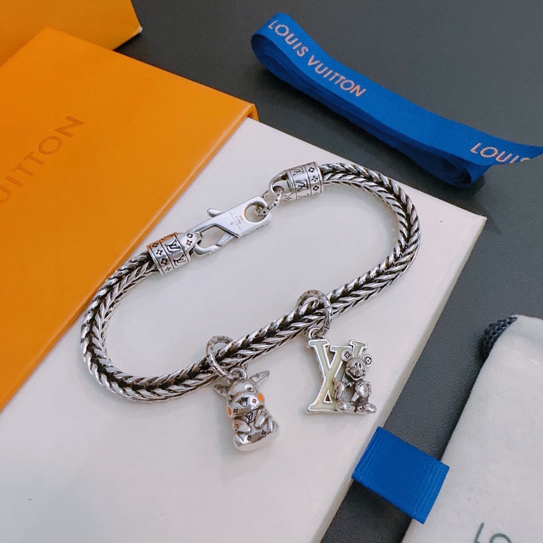 【 LOUIS VUITTON】ブレスレット、ファッションシンプルなスタイル 2472