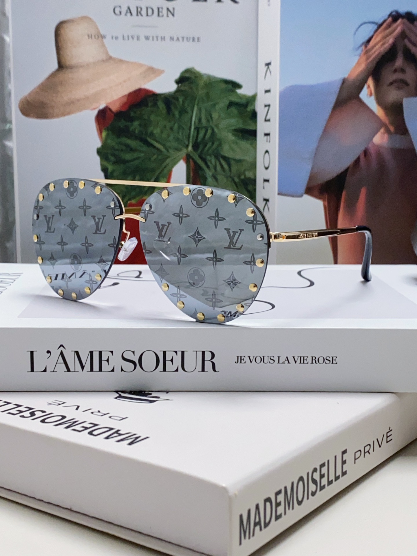 LOUIS VUITTON(ルイヴィトン) サングラス 24706