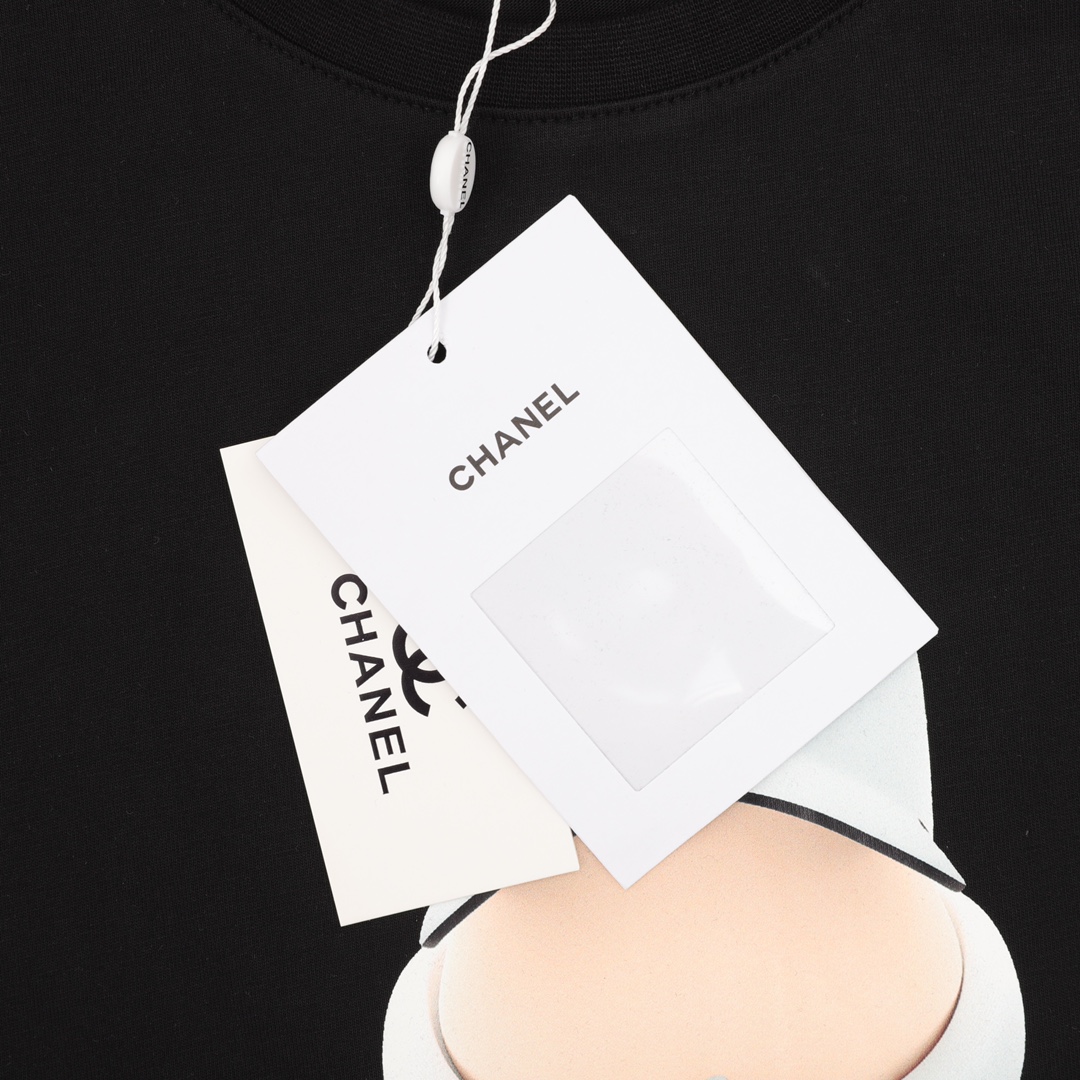 【CHANEL  公式旗艦店】シャネル  Tシャツ ご好評に付き再入荷！