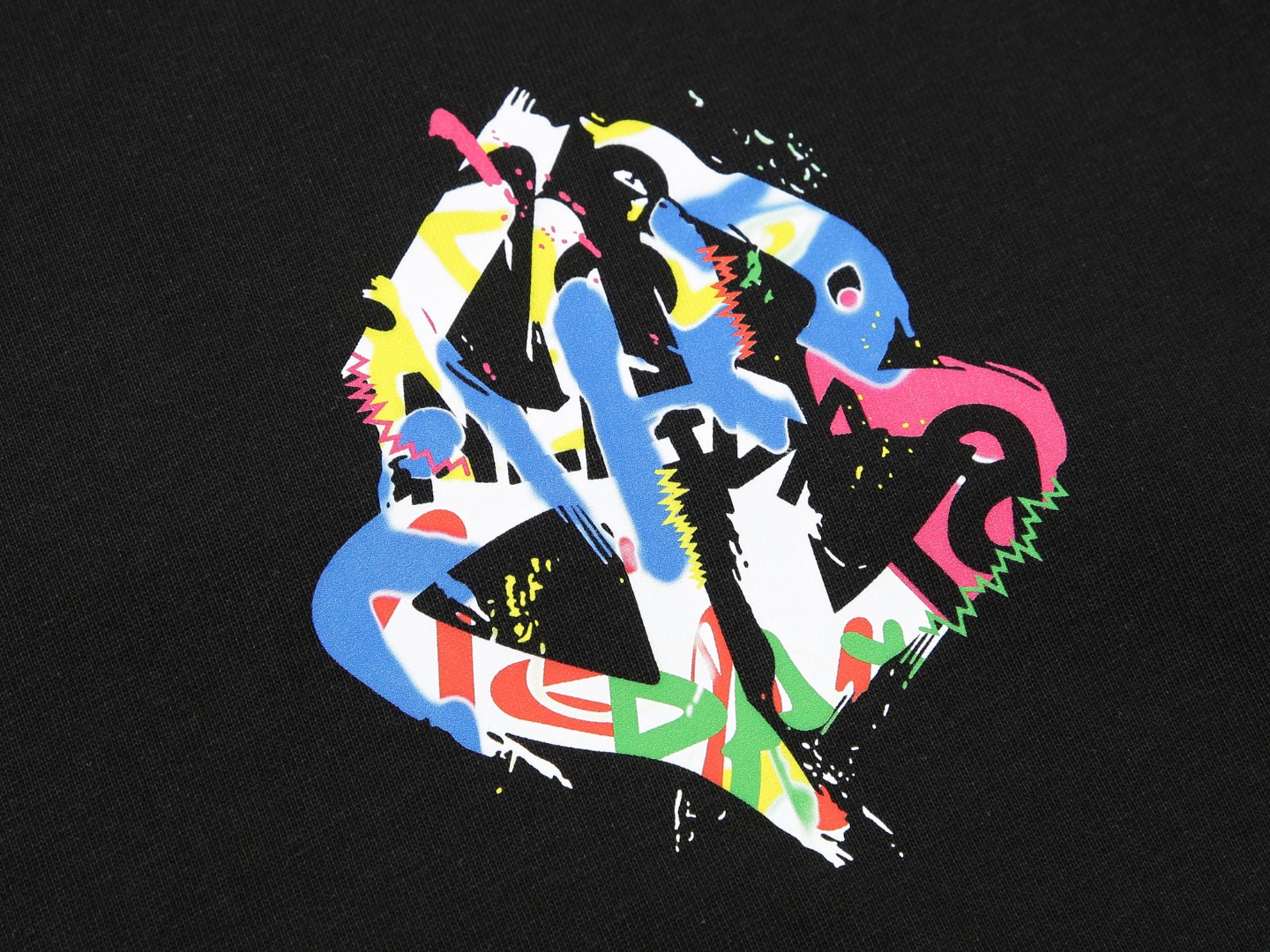 【BALENCIAGA   公式旗艦店】バレンシアガ  Tシャツ ご好評に付き再入荷！