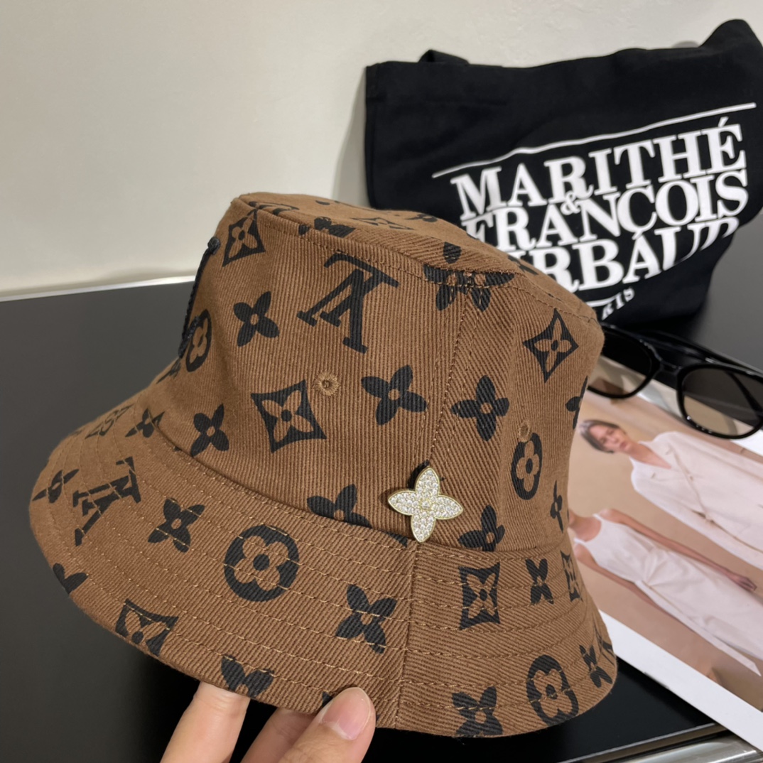 【LOUIS VUITTON ルイヴィトン】【数量限定】 野球帽 / ハット