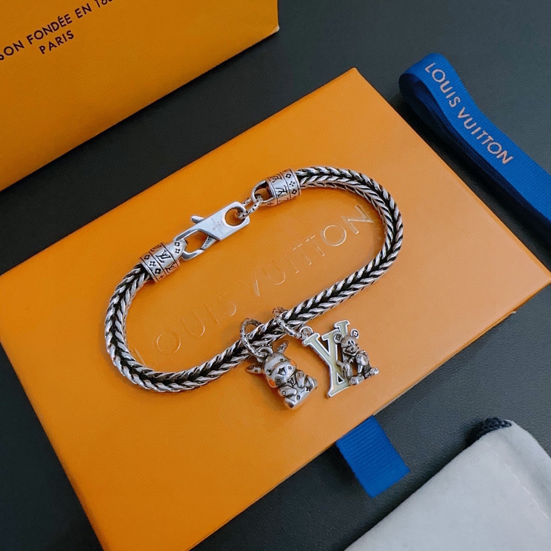 【 LOUIS VUITTON】ブレスレット、ファッションシンプルなスタイル 2472