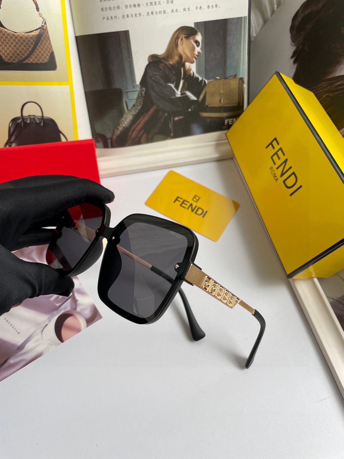 FENDI(フェンディ ) サングラス 24706