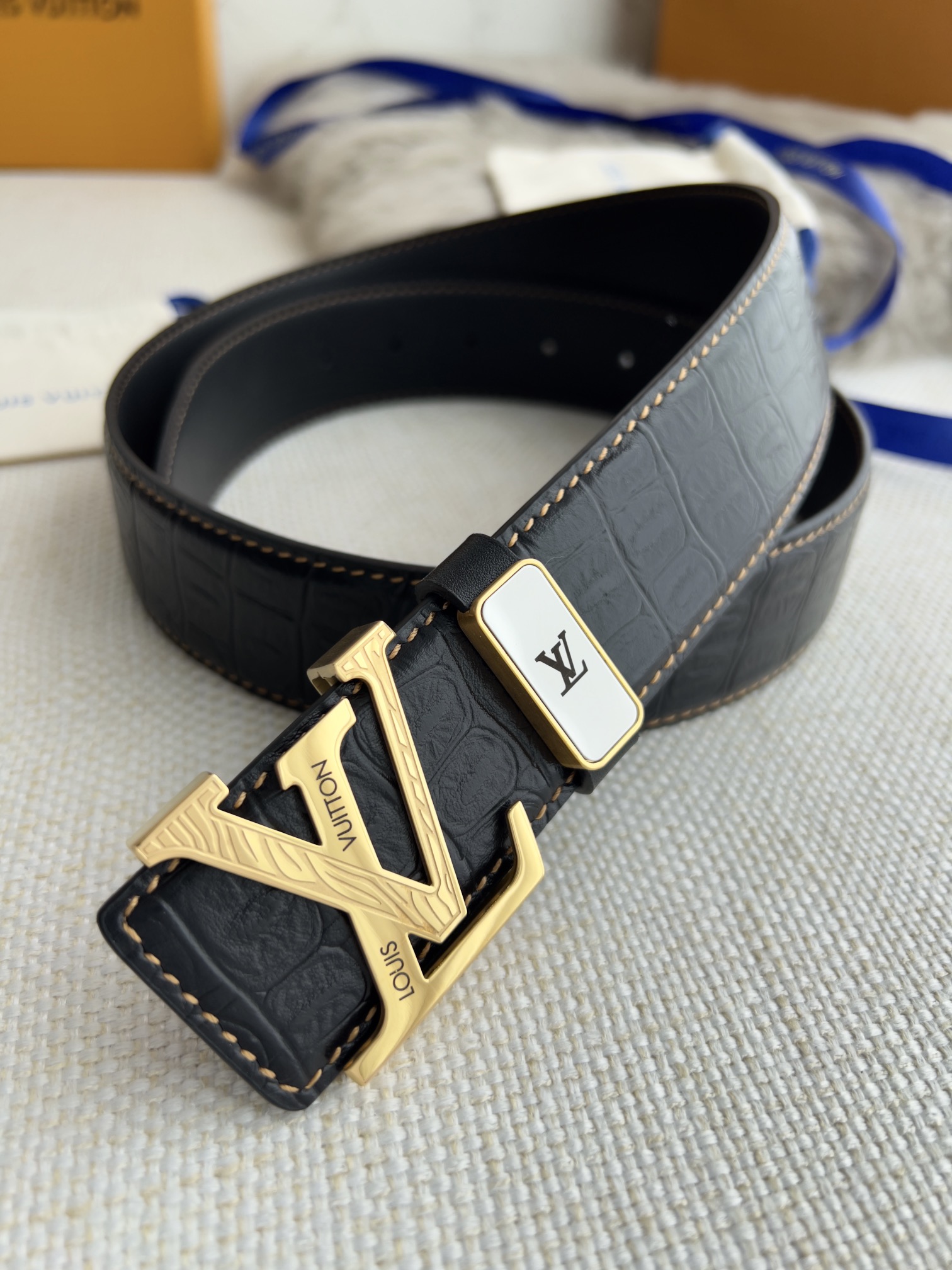 【LOUIS VUITTON】(ルイヴィトン) 3.8cmベルト メンズ  24706