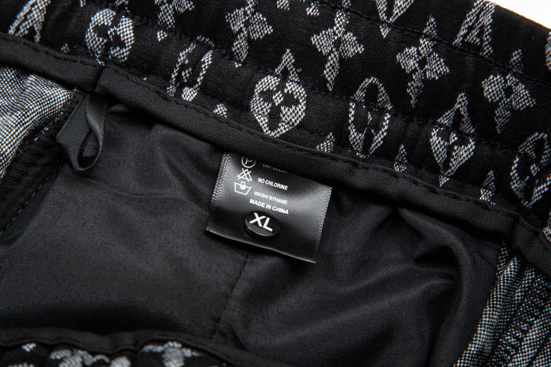 【LOUIS VUITTON 公式旗艦店】ルイヴィトン ショートパンツご好評に付き再入荷！