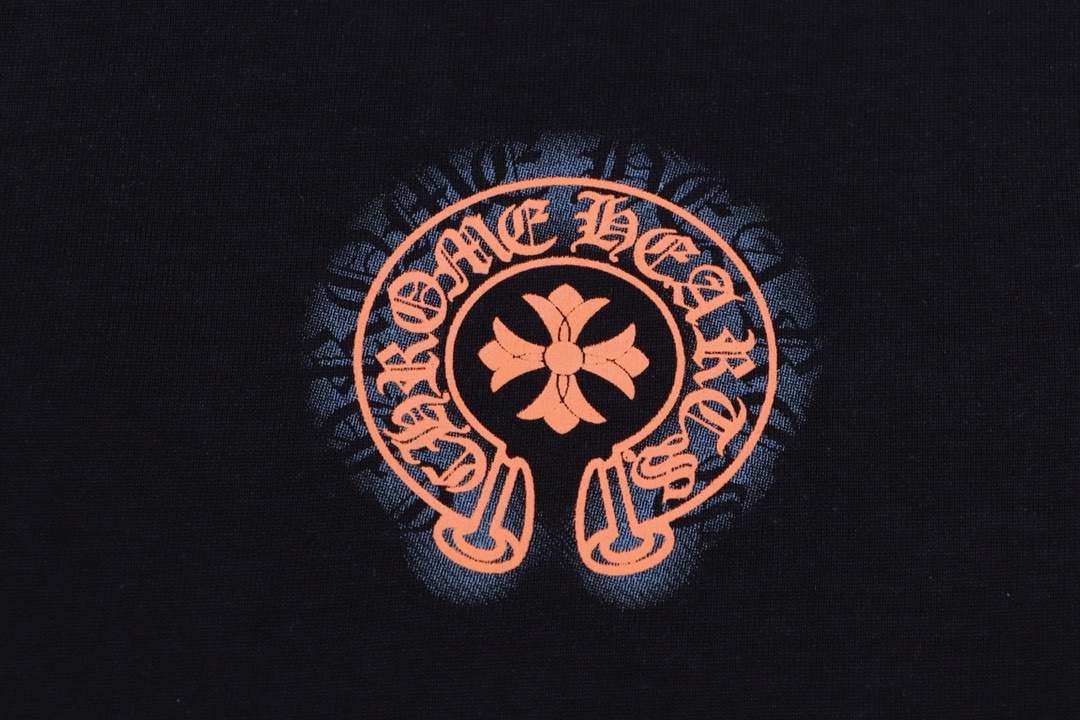 【CHROME HEARTS  公式旗艦店】クロムハーツ    Tシャツご好評に付き再入荷！