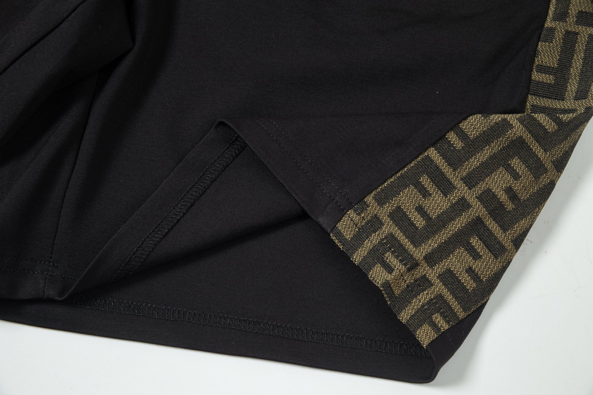 【CHROME HEARTS  公式旗艦店】 クロムハーツ   ショートパンツご好評に付き再入荷！