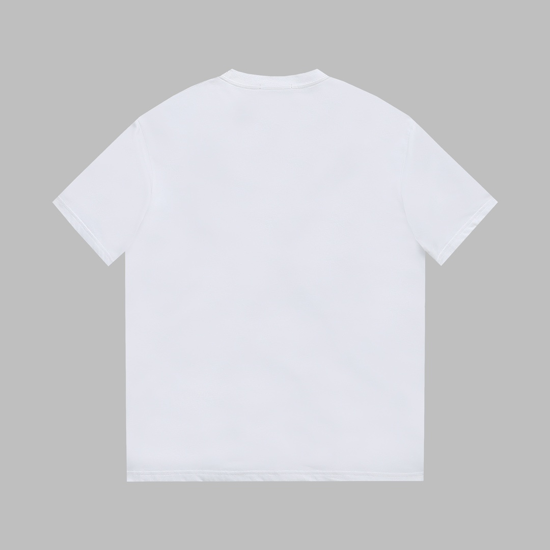 【LOEWE  公式旗艦店】ロエベ  Tシャツ ご好評に付き再入荷！