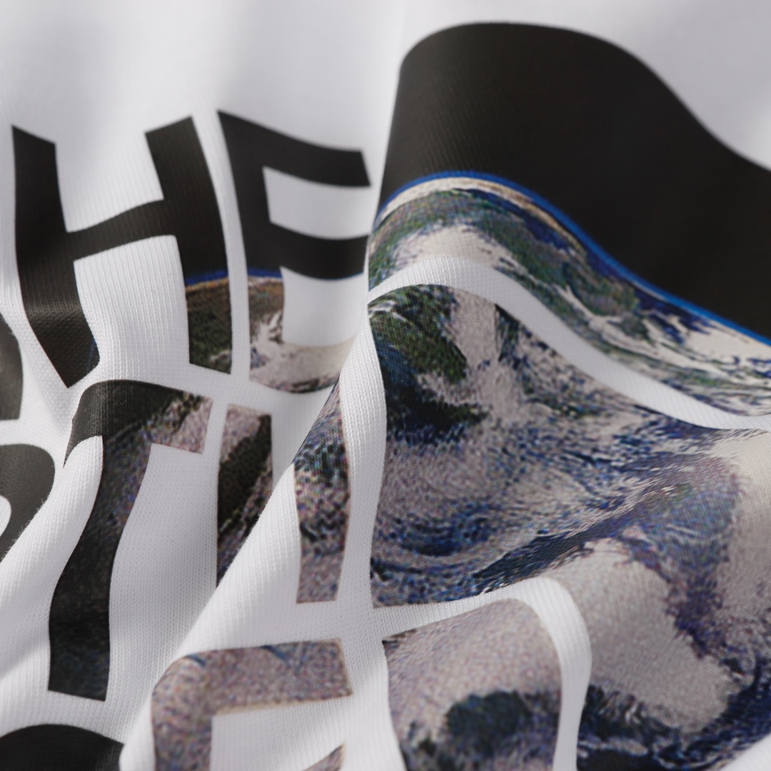 【The North Face  公式旗艦店】ザノースフェイス Tシャツご好評に付き再入荷！