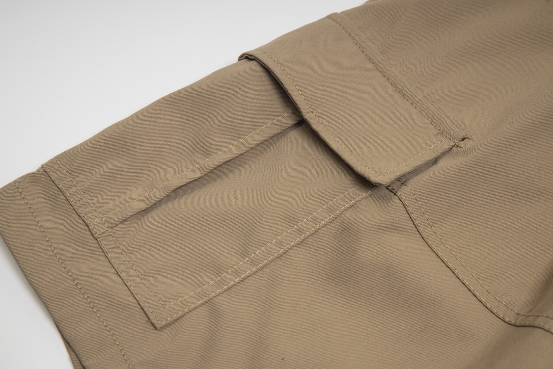 【PRADA  公式旗艦店】 プラダ   ショートパンツ  ご好評に付き再入荷 24624