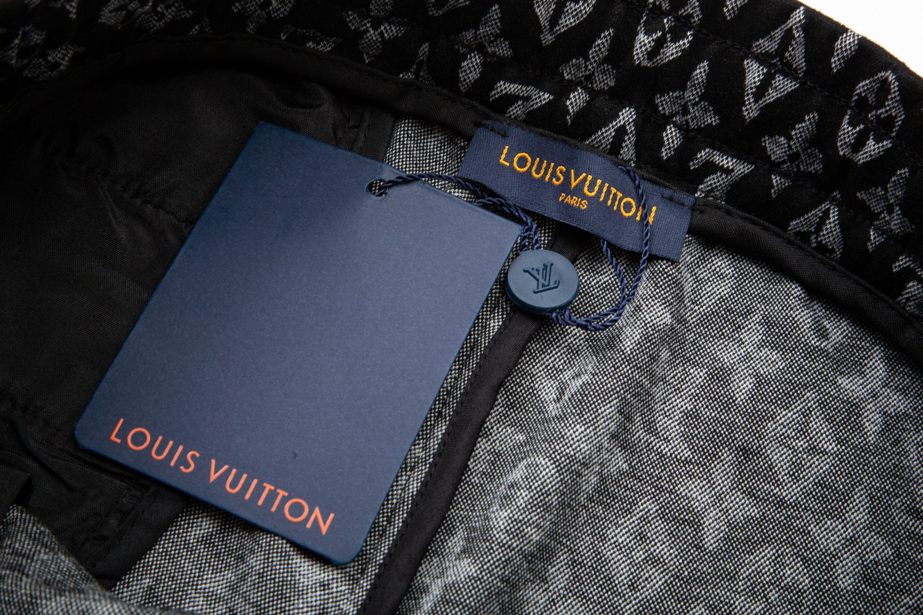 【LOUIS VUITTON 公式旗艦店】ルイヴィトン ショートパンツご好評に付き再入荷！