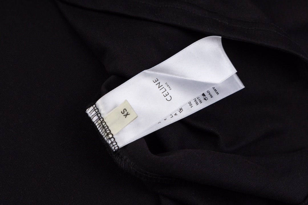 【CELINE 公式旗艦店】セリーヌ   Tシャツ ご好評に付き再入荷！