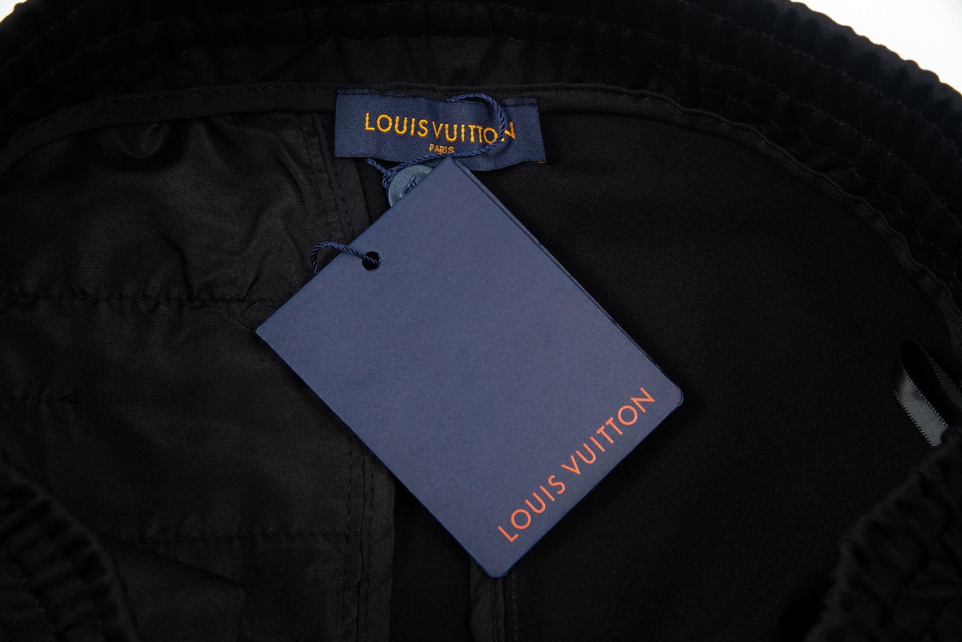 【LOUIS VUITTON 公式旗艦店】ルイヴィトン  ショートパンツご好評に付き再入荷！