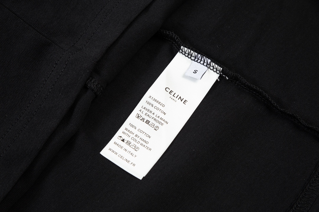 【CELINE  公式旗艦店】セリーヌ  Tシャツ ご好評に付き再入荷！