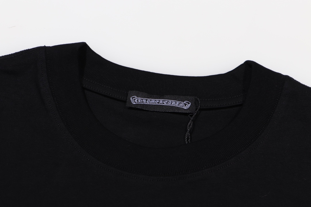 【CHROME HEARTS  公式旗艦店】クロムハーツ    Tシャツご好評に付き再入荷！