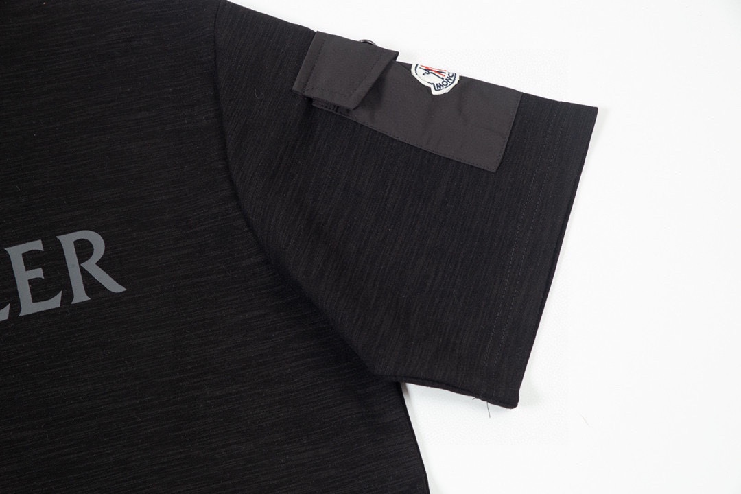 【MONCLER  公式旗艦店】 モンクレール  Tシャツ ご好評に付き再入荷！