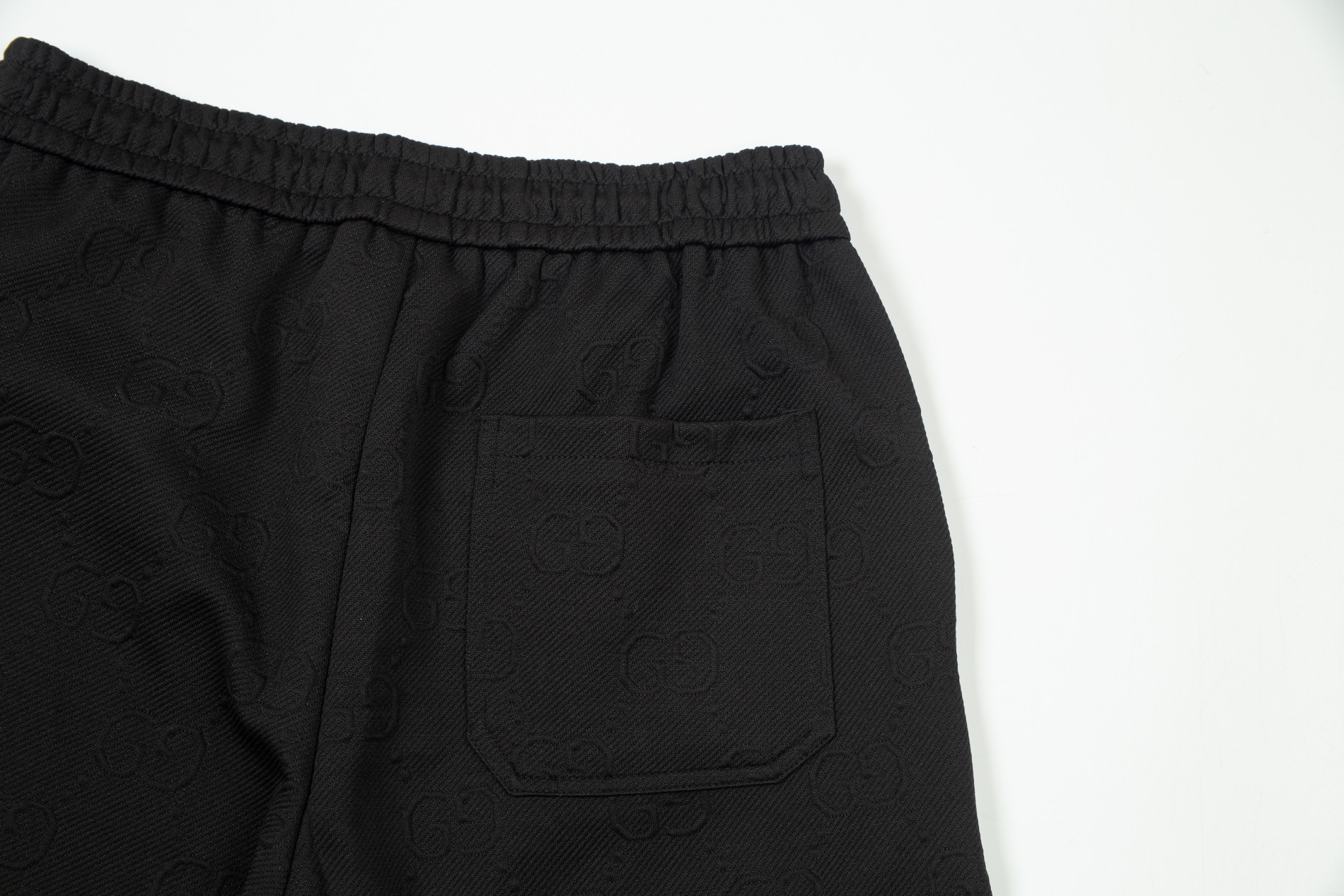 【GUCCI 公式旗艦店】グッチ  ショートパンツ  ご好評に付き再入荷！