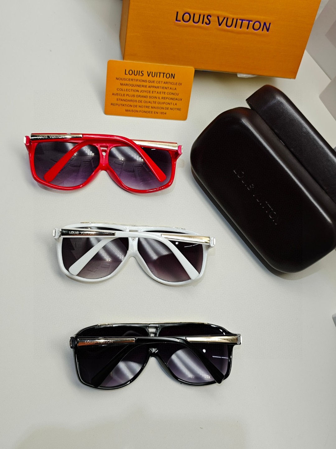 LOUIS VUITTON(ルイヴィトン) サングラス