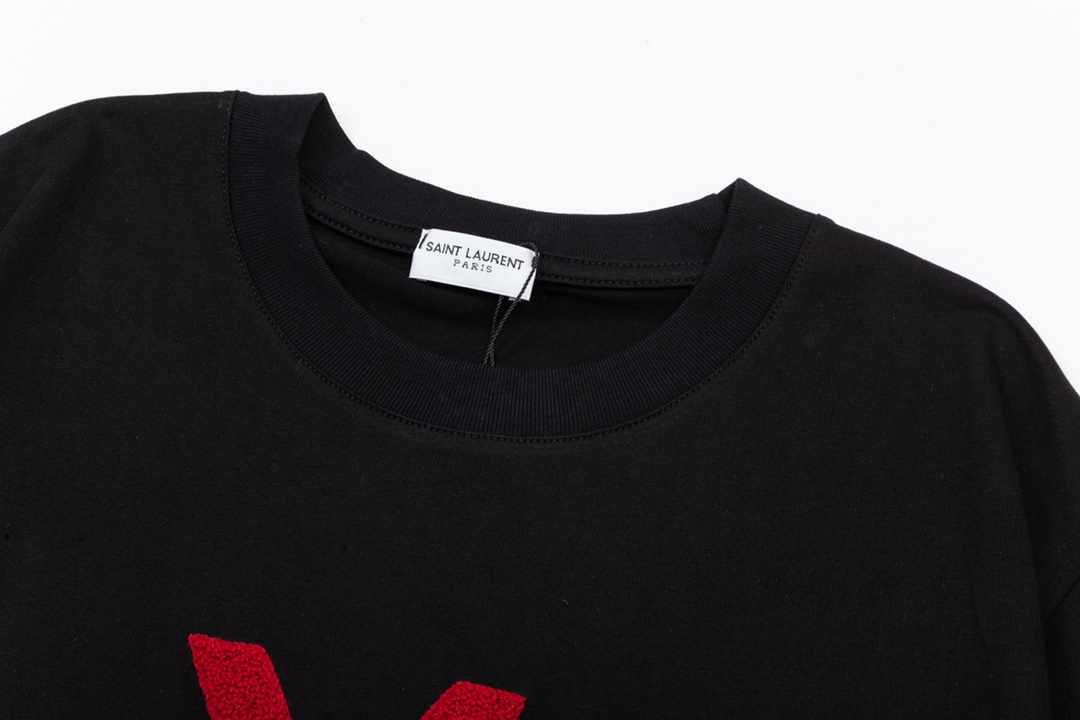 【YSL SAINT LAURENT 公式旗艦店】サンローラン Tシャツ ご好評に付き再入荷！