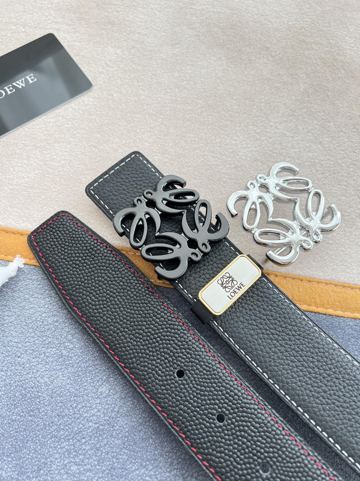 【LOEWE】(ロエベ)3.8cmベルト メンズ