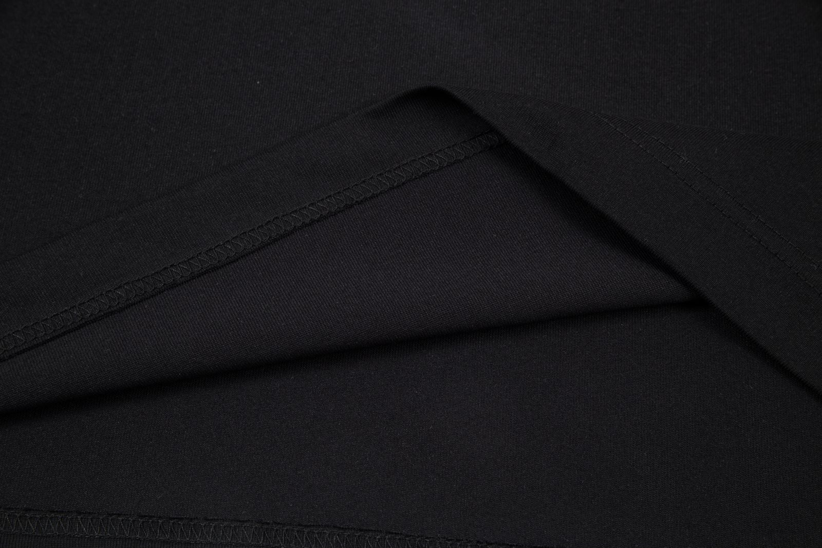 【CHANEL 公式旗艦店】シャネル  Tシャツ ご好評に付き再入荷 240719