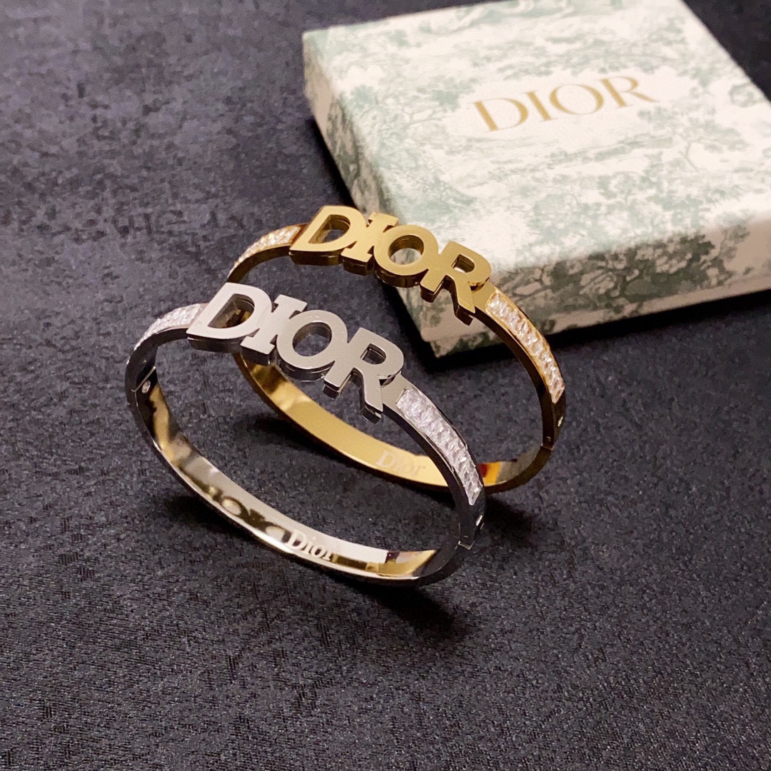 【DIOR】ブレスレット、ファッションシンプルなスタイル