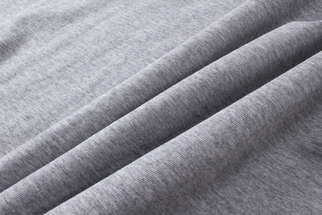 【GUCCI  公式旗艦店】グッチ   Tシャツご好評に付き再入荷！