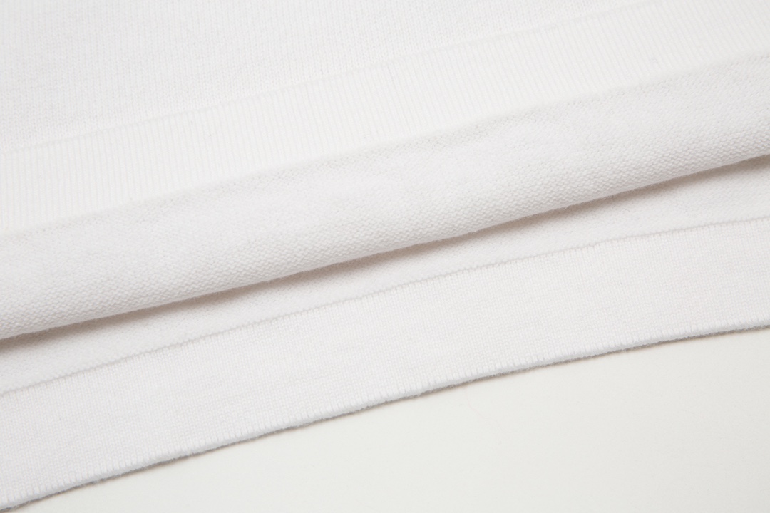 【LOUIS VUITTON  公式旗艦店】ルイヴィトン   Tシャツご好評に付き再入荷！