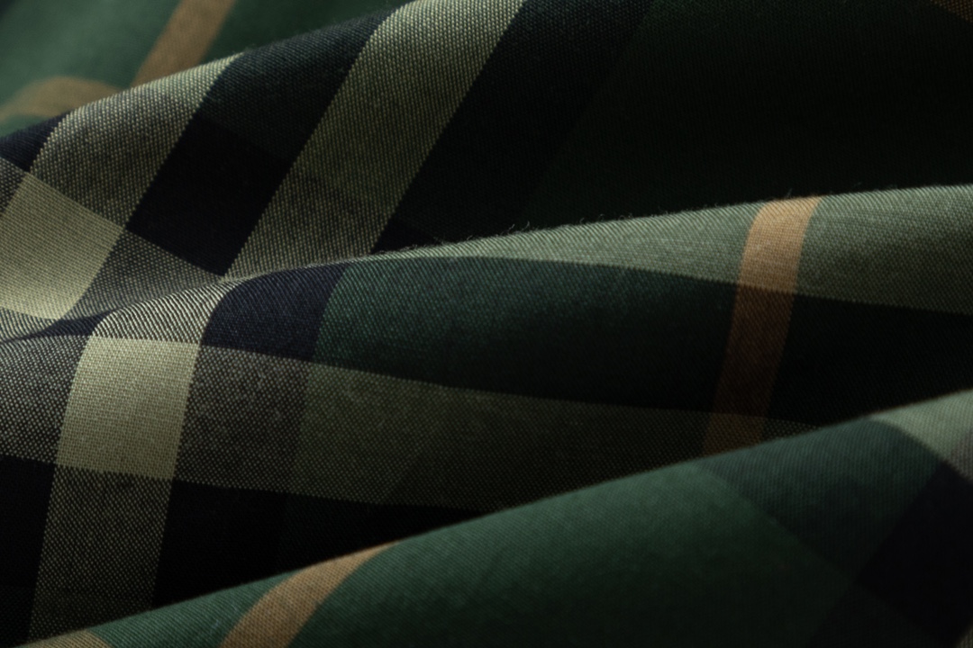 【BURBERRY  公式旗艦店】バーバリー シャツ ご好評に付き再入荷！