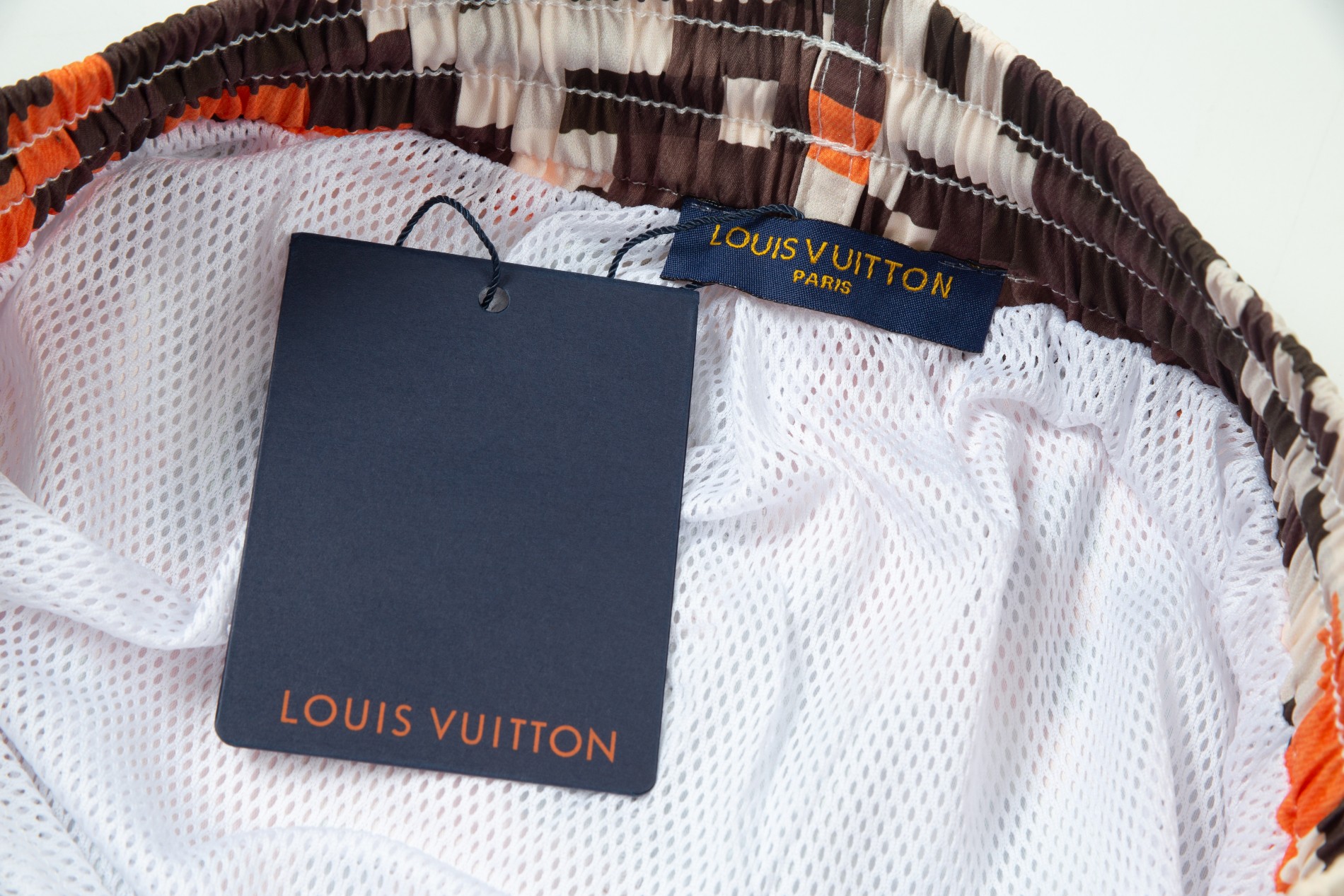 【LOUIS VUITTON  公式旗艦店】ルイヴィトン  ショートパンツご好評に付き再入荷！