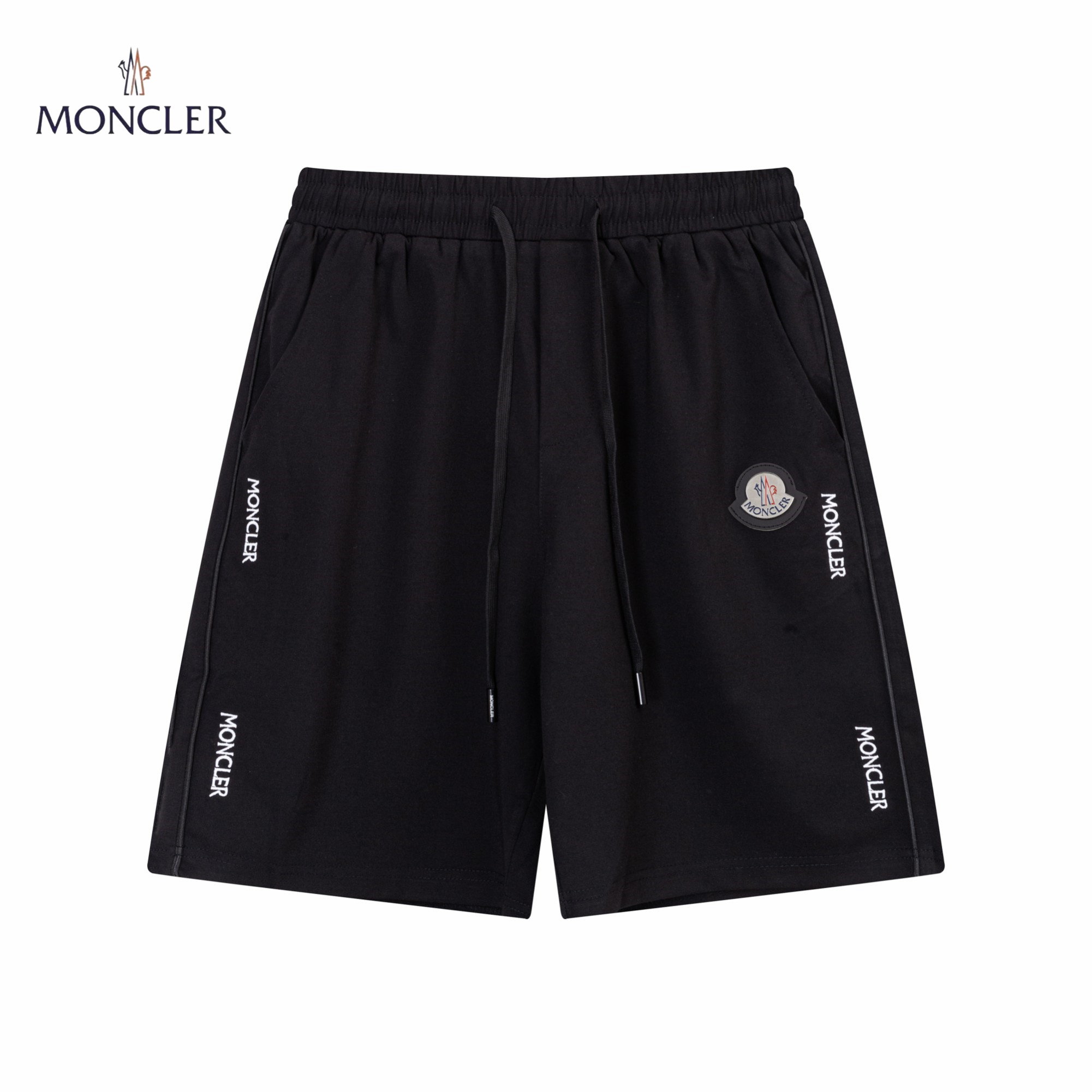 【MONCLER 公式旗艦店】モンクレール   ショートパンツ  ご好評に付き再入荷！