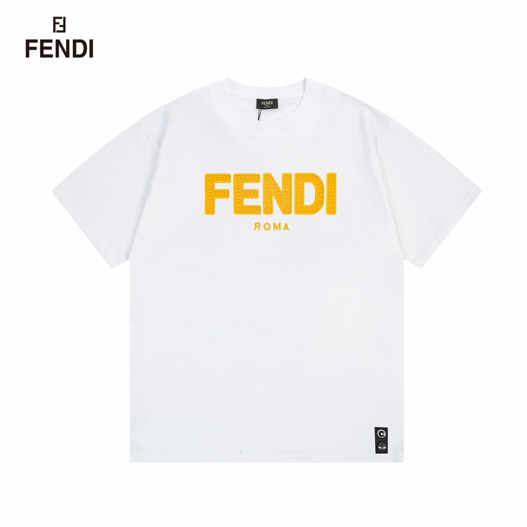 【FENDI  公式旗艦店】フェンディTシャツ ご好評に付き再入荷！