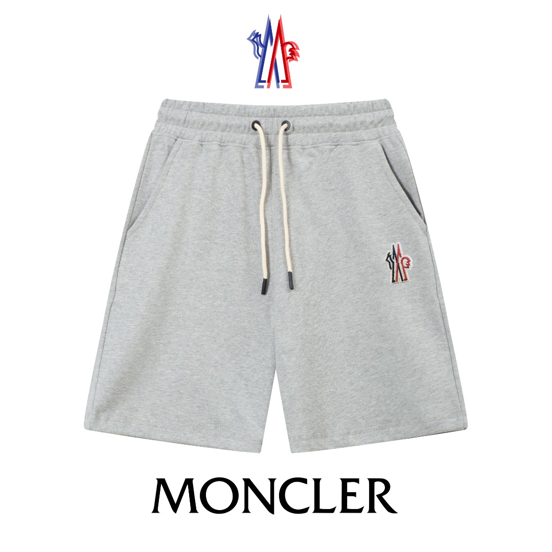 【MONCLER 公式旗艦店】モンクレール ショートパンツ  ご好評に付き再入荷！