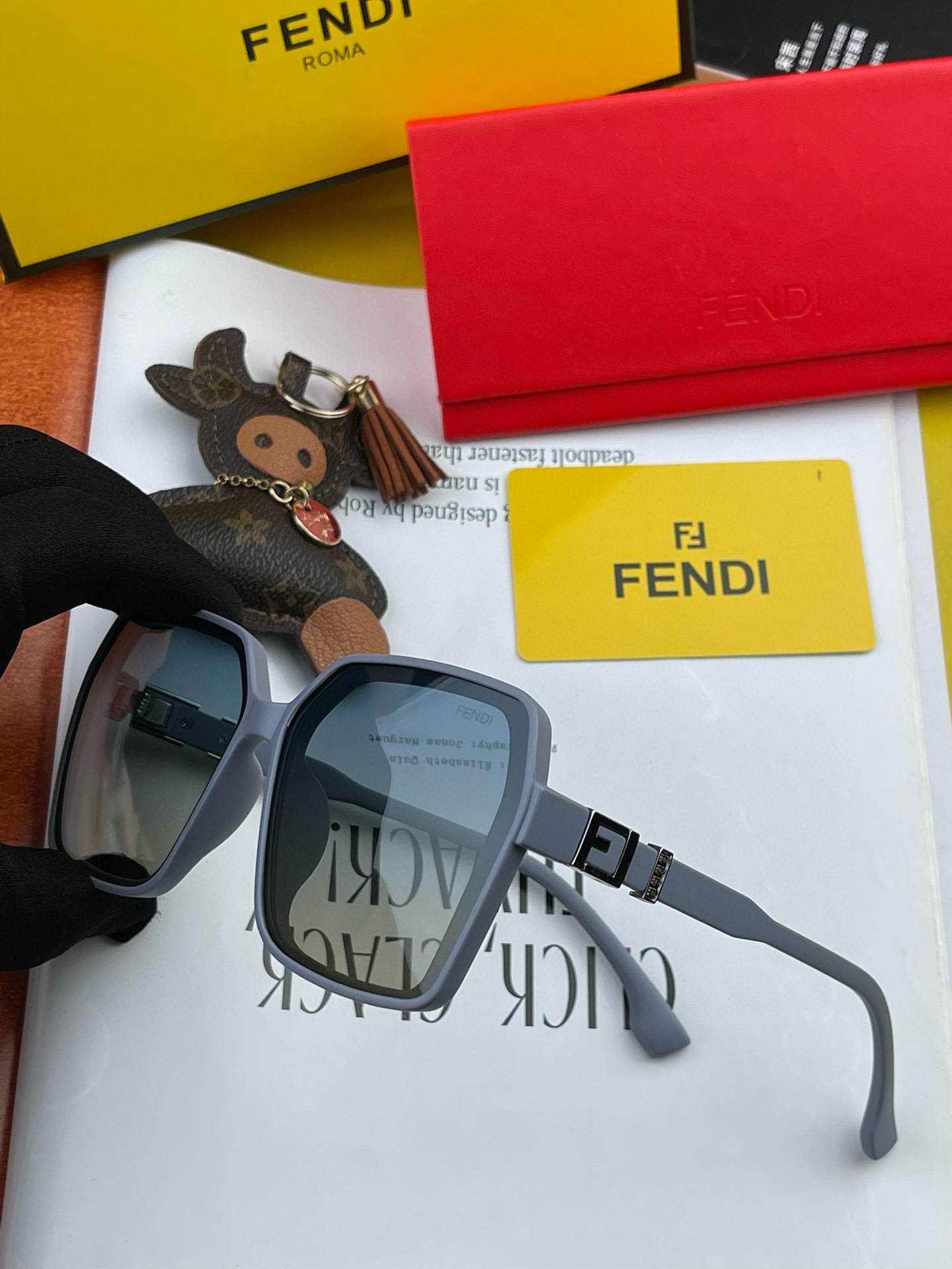 FENDI(フェンディ) サングラス
