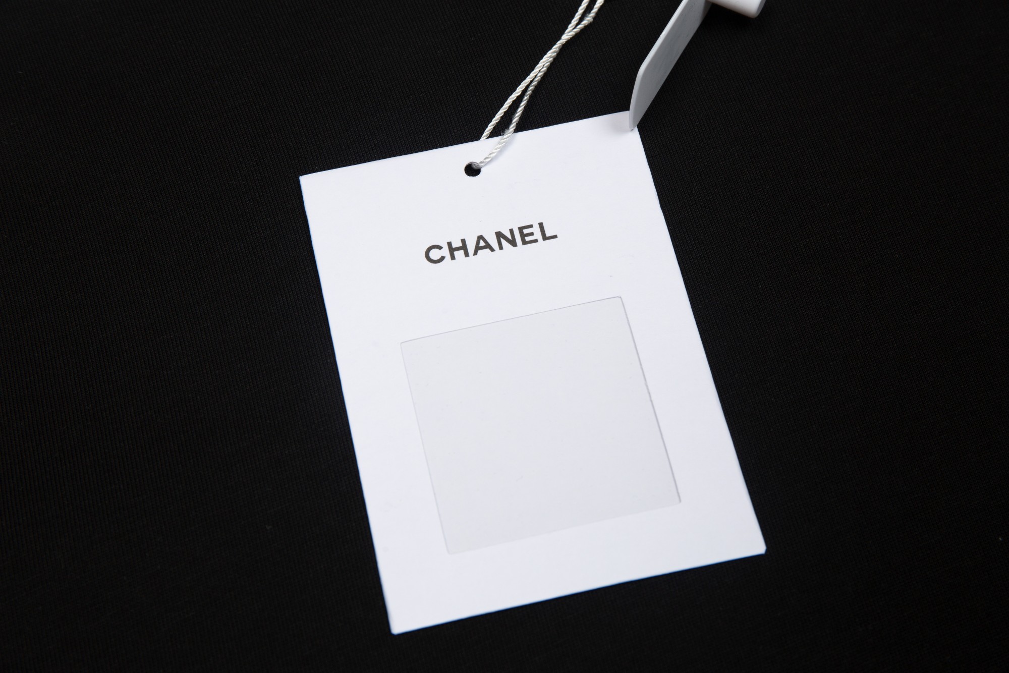 【CHANEL  公式旗艦店】シャネル  Tシャツ ご好評に付き再入荷 24626