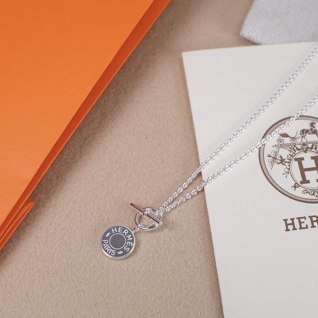 【 HERMES】ネックレス、新しいネックレス万能シンプルファッションオーナメント 2473