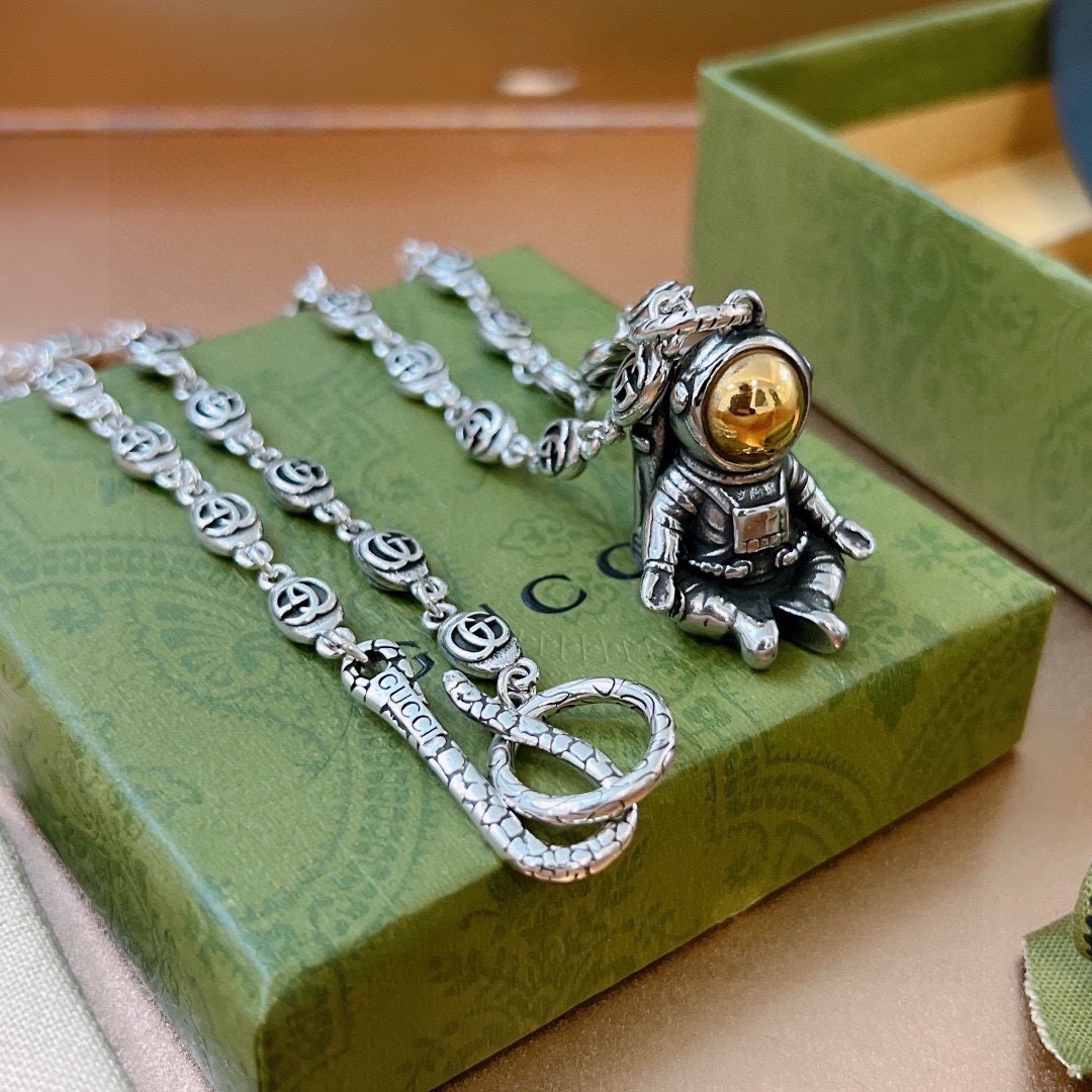【GUCCI】ネックレス、新しいネックレス万能シンプルファッションオーナメント 2474