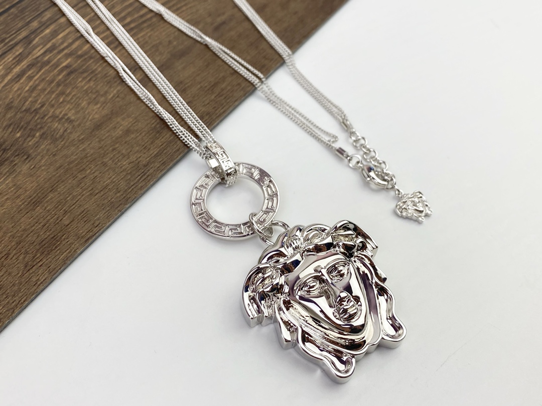 【VERSACE】ネックレス、新しいネックレス万能シンプルファッションオーナメント 2474
