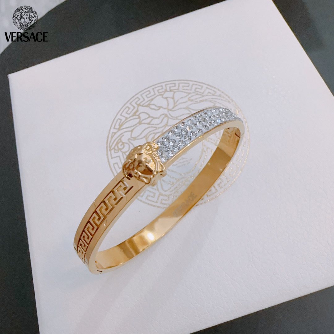 【VERSACE】ブレスレット、ファッションシンプルなスタイル 2474