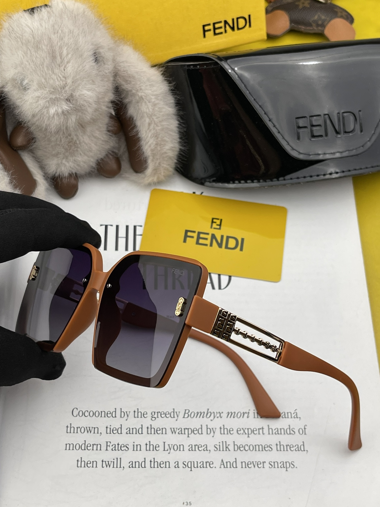 FENDI(フェンディ ) サングラス 24706