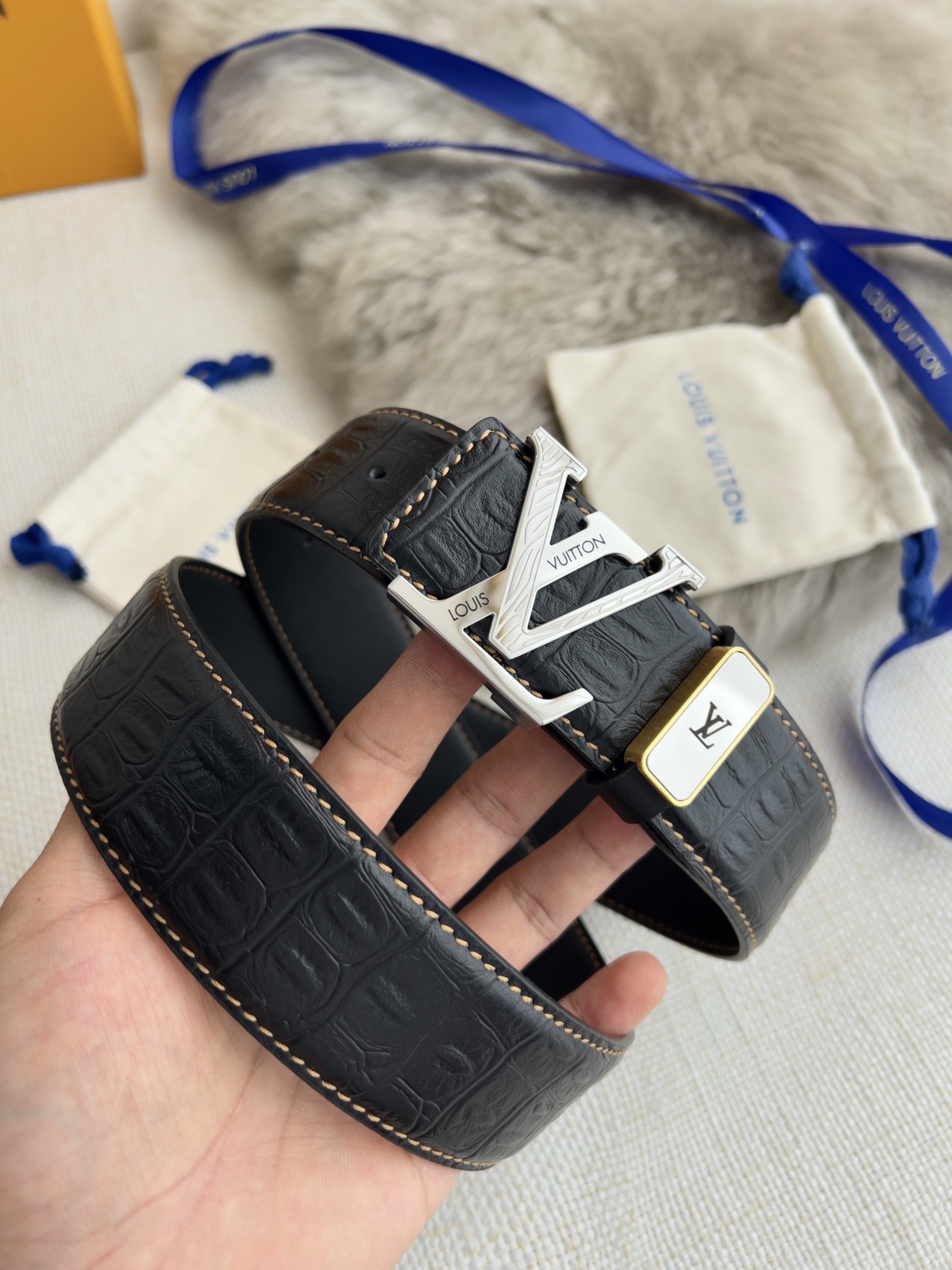 【LOUIS VUITTON】(ルイヴィトン) 3.8cmベルト メンズ  24706