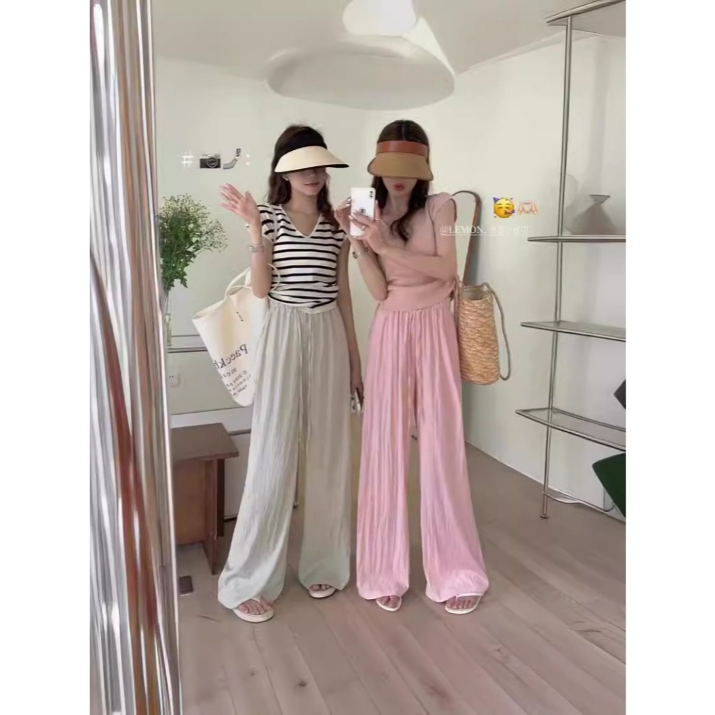 [Stella Fashion] Ice Silk Wrinkled Wide-Leg Pants Women Thin Material Style Straight Pants high waist slim Casual Pants-Stella's Fashion