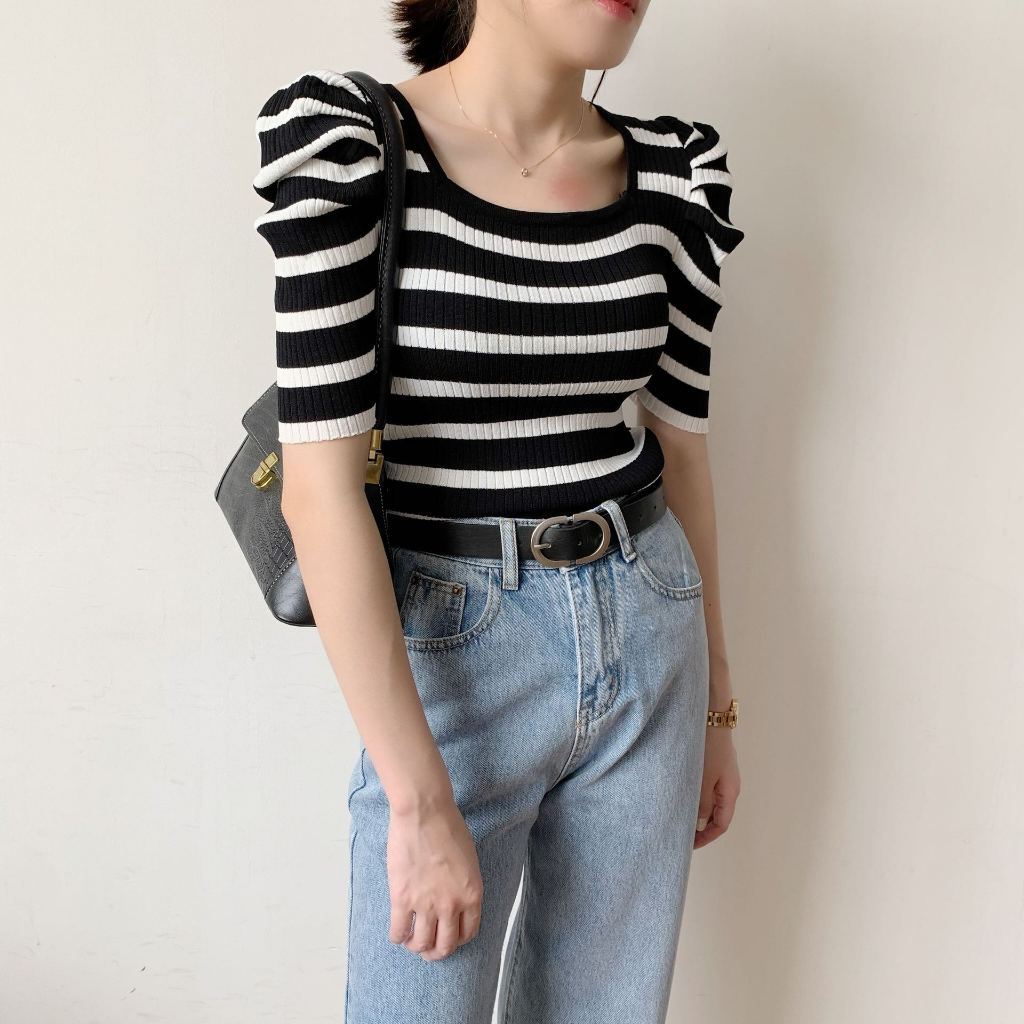 [Stella Fashion] Women’s Korean Solid Color V- Neck Casual Slim Knitted Short Sleeve Crop T-Shirt. Women Tops