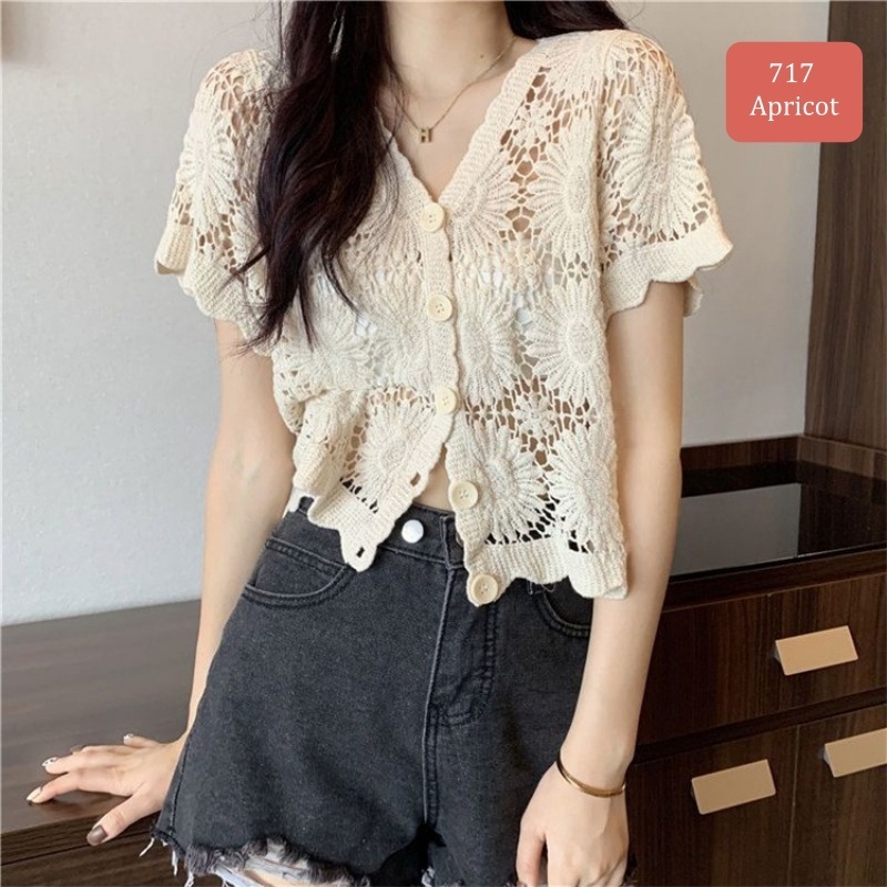 Stella Fashion Knitted Sunscreen Cardigan Thin Style Women Loose Outer Blouse Short Sleeve Top 短袖针织上衣