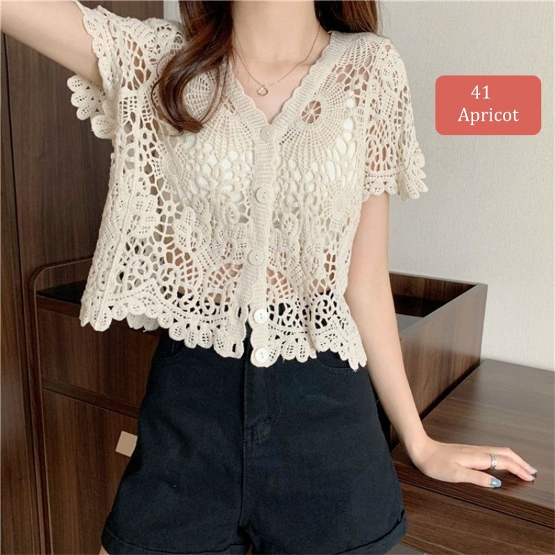 Stella Fashion Knitted Sunscreen Cardigan Thin Style Women Loose Outer Blouse Short Sleeve Top 短袖针织上衣