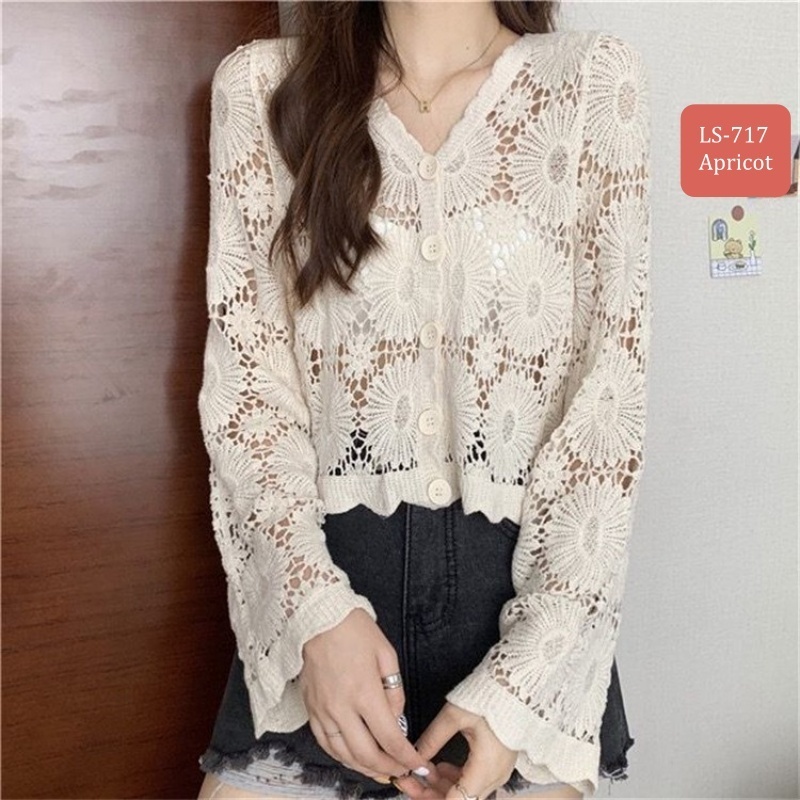 Stella Fashion Knitted Sunscreen Cardigan Thin Style Women Loose Outer Blouse Short Sleeve Top 短袖针织上衣